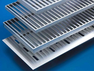 鋼格板在公路工程建筑中的關(guān)鍵應(yīng)用與價(jià)值分析